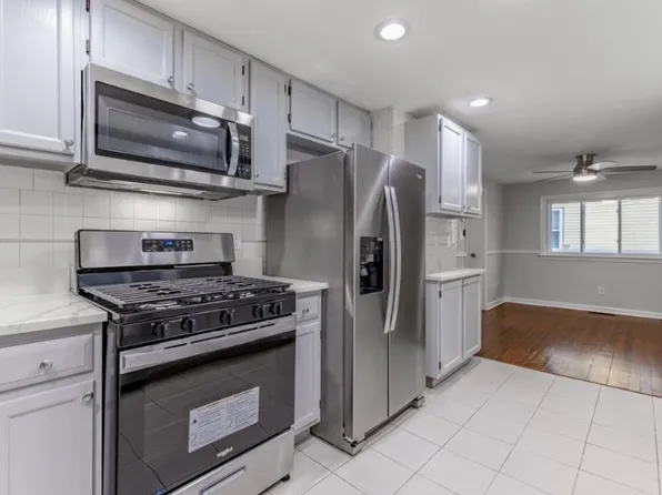 55 Moore St, Winthrop, MA 02152