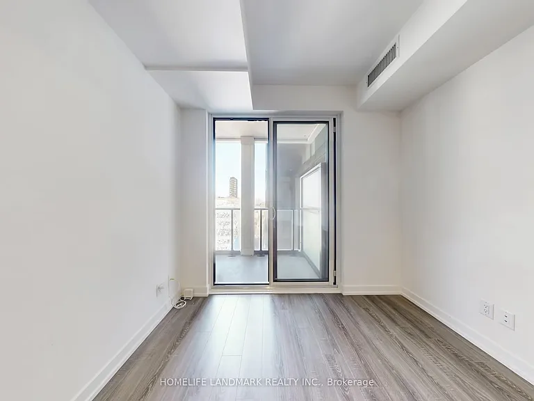 20 Edward St #1419 — Photo 11