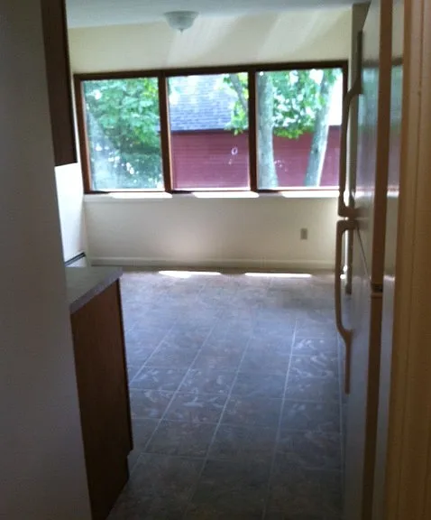 24 Dexter St #B — Photo 5