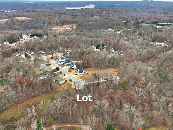 5th image of 4528 Hoskins Dr