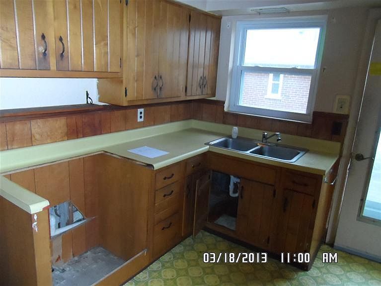 1st image of 7022 East Ave