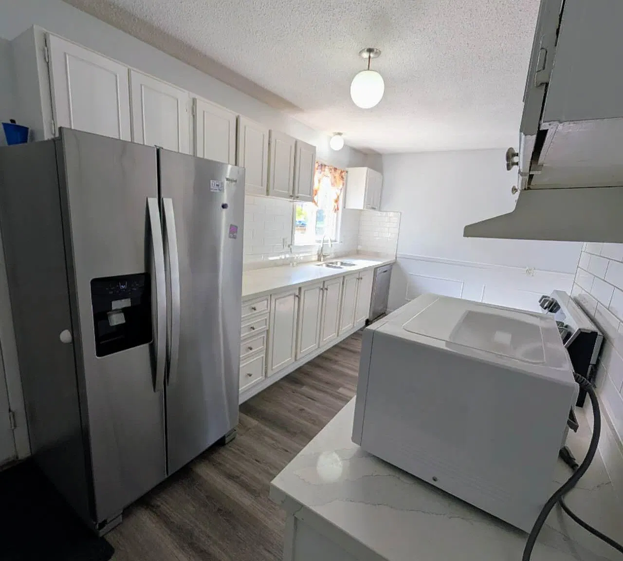 4 bed, $2,150 — Photo 4