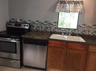 2006 Morehouse Ave, Elkhart, IN 46516