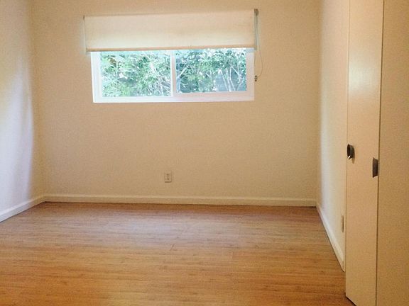 4th image of 19 Breeze Ave APT 2