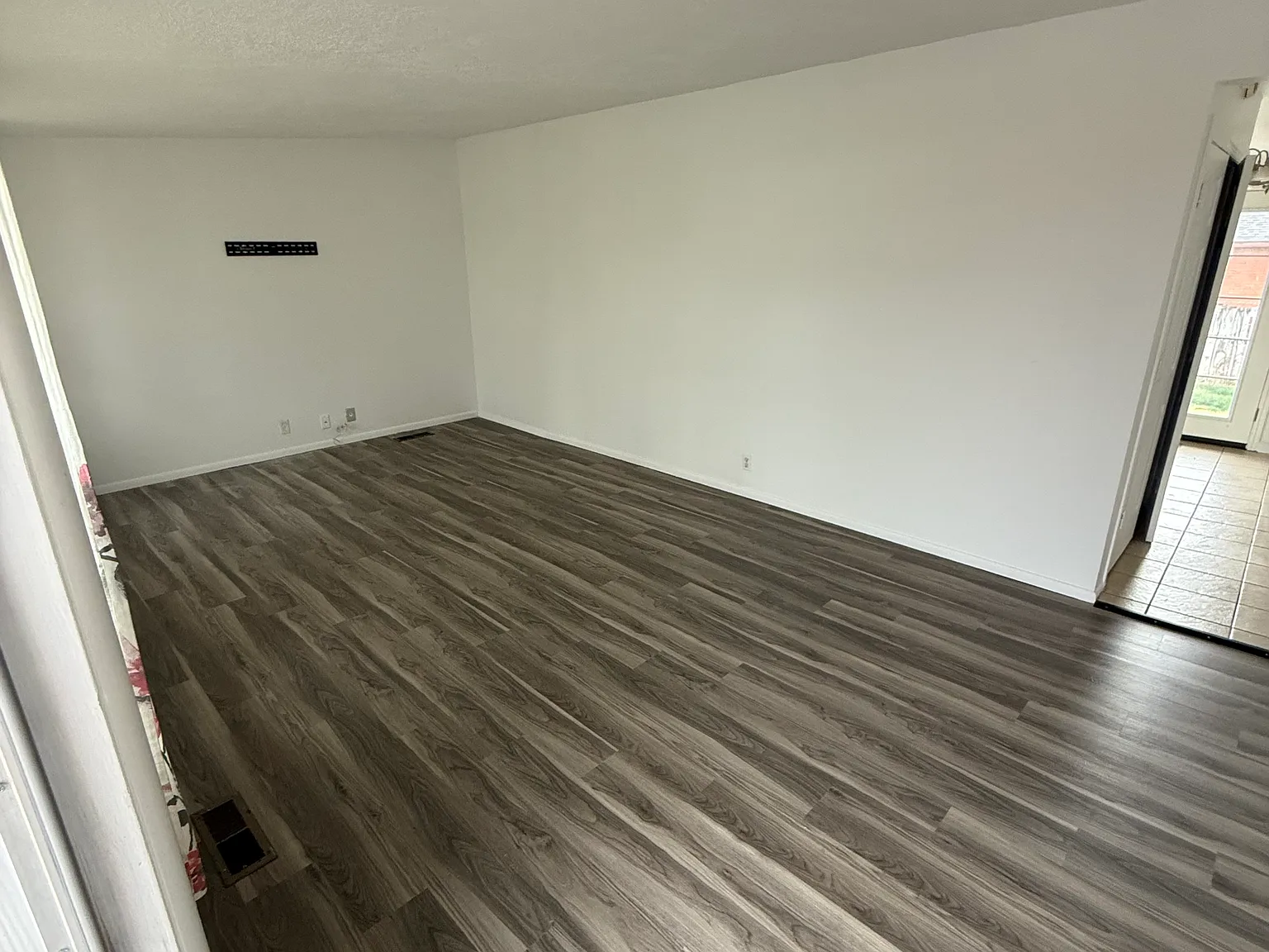3 bed, 1144 sqft, $1,850 — Photo 4