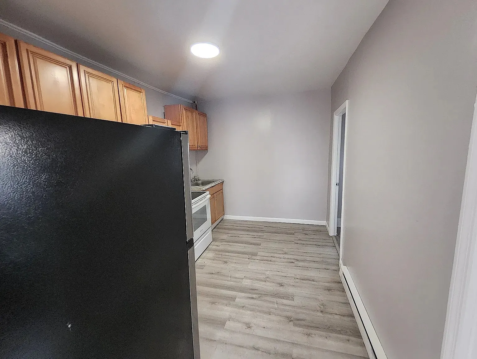 1 bed, $1,100 — Photo 3