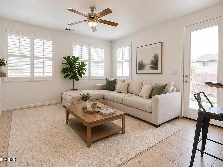 544 Merganser Ln — Photo 2
