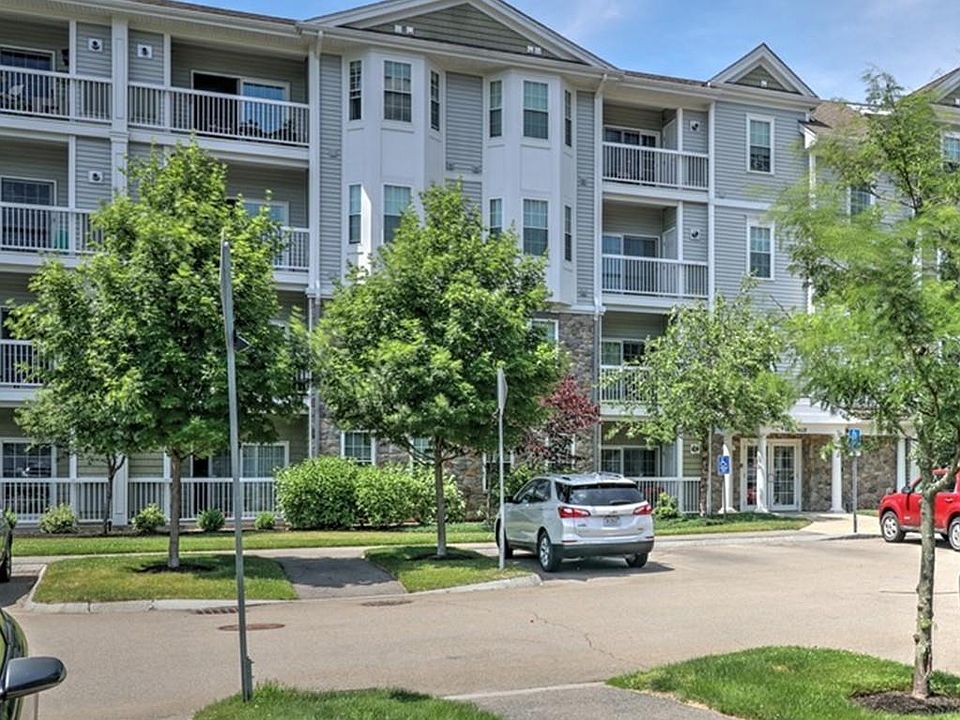 1st image of 428 John Mahar Hwy Unit 212