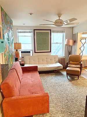 Rented by Oxford Property Group | media 32