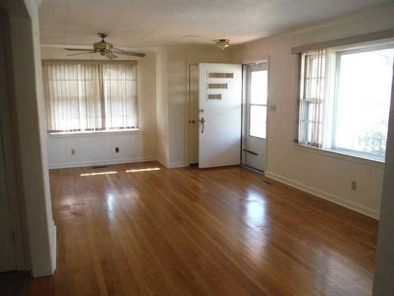 2nd image of 5526 Miller Dr
