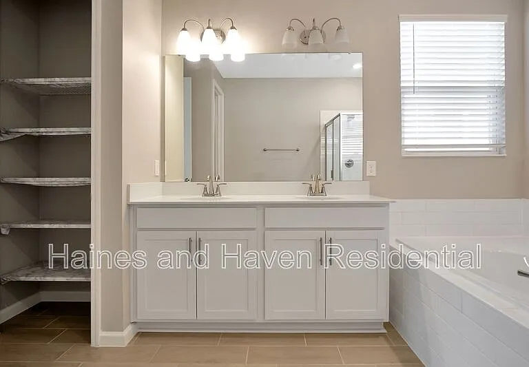 3324 Chicory Ct — Photo 20