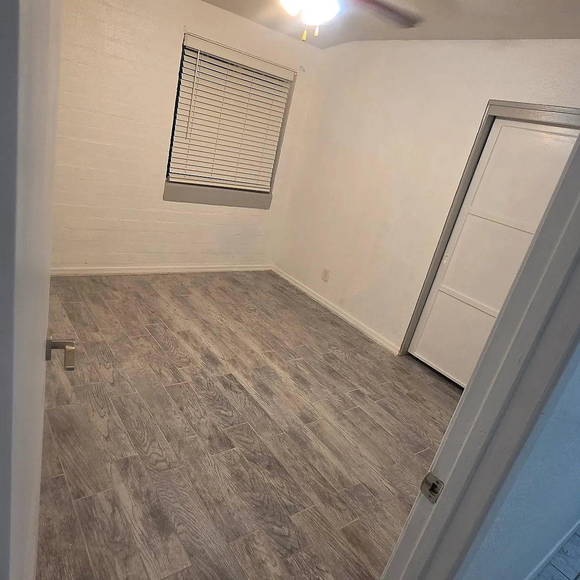 4 bed, 1700 sqft, $1,500 — Photo 2