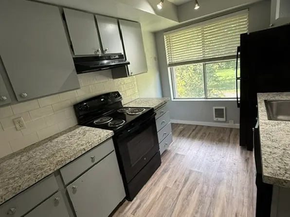 2121 W 4th Ave APT 306, Spokane, WA 99201