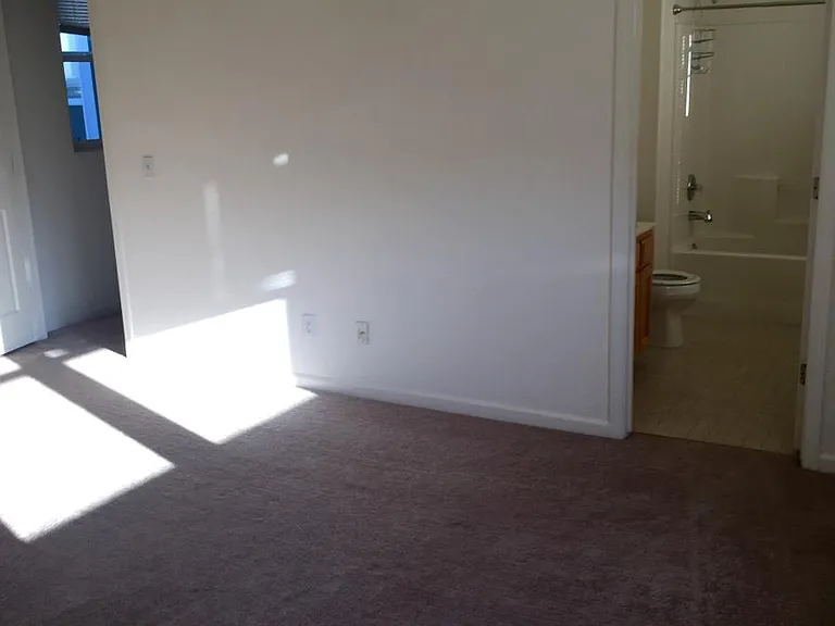 3855 Louis Krohn Dr — Photo 5
