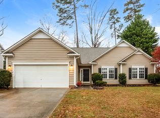 6235 Red Clover Ln, Charlotte, NC 28269