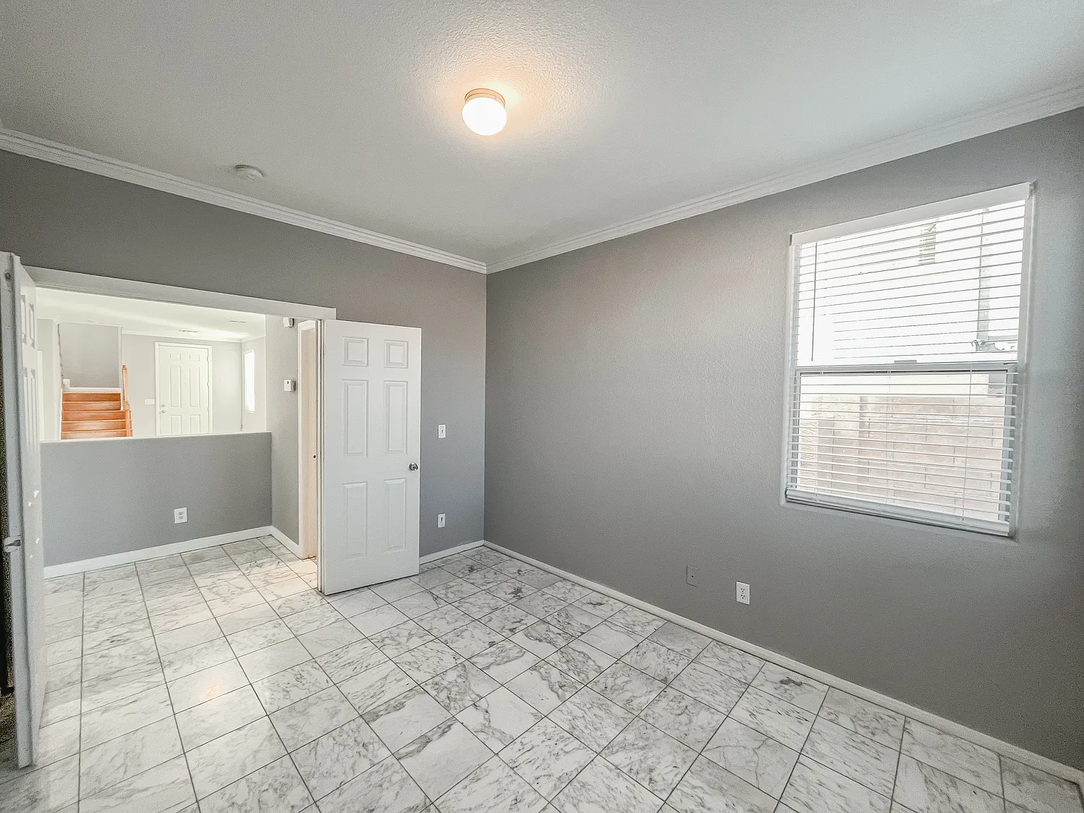 4 bed, 2.5 bath, 2546 sqft, $3,395 — Photo 4