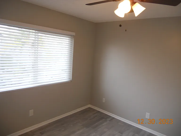 2610 Carnegie Ln #D — Photo 6