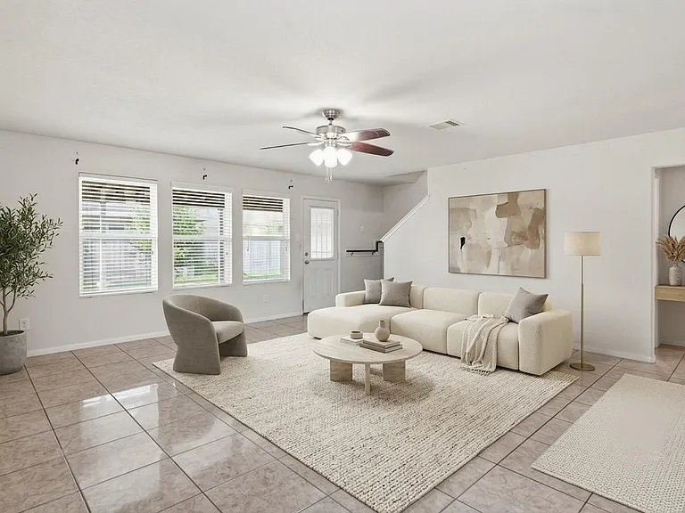 12530 Greencanyon Dr — Photo 5