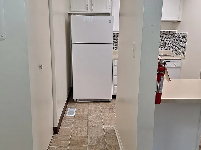Woodstone Apartments — Photo 4