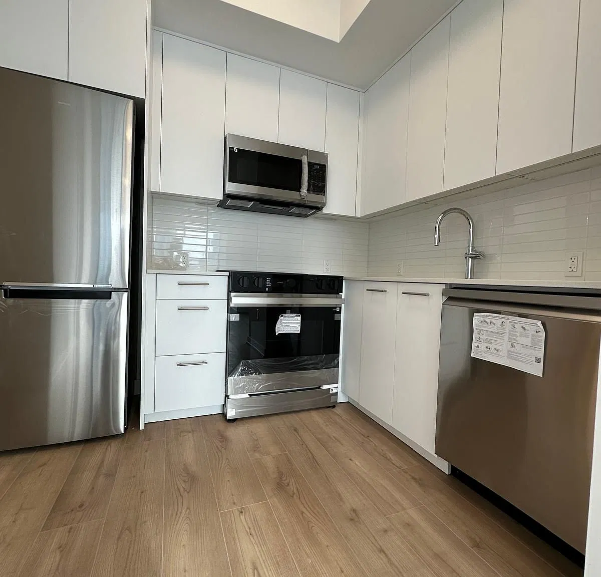 2 bed, $2,199 — Photo 2