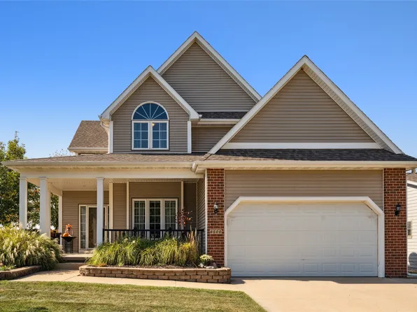 6500 NW 99th St, Johnston, IA 50131