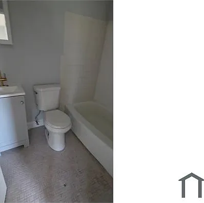 18 W 22nd St #A10 — Photo 10