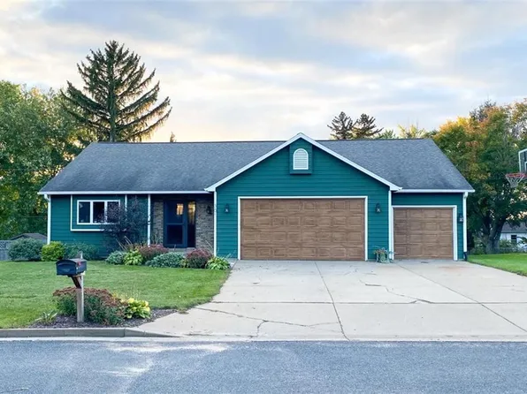 301 Jefferson Street, Mondovi, WI 54755