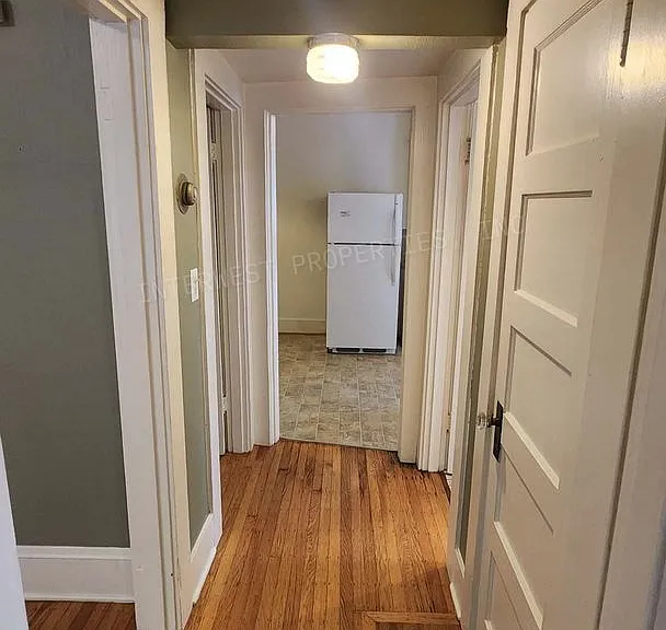117 King Avenue 2156 Davis St — Photo 13