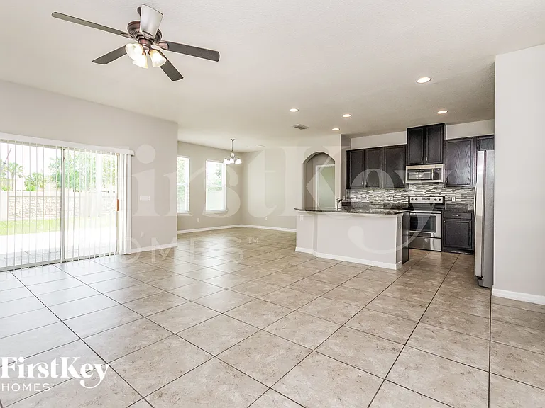 3929 Pine Gate Trl — Photo 3