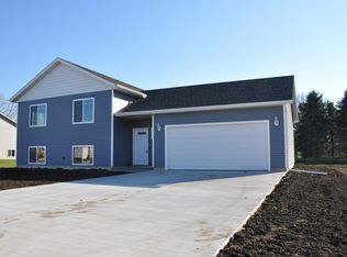 406 Love Joy Ln, Aurora, SD 57002