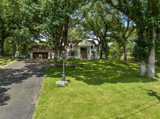 5820 Golden Valley Rd, Golden Valley, MN 55422