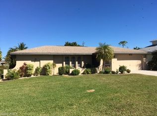 3805 SE 2nd Pl, Cape Coral, FL 33904