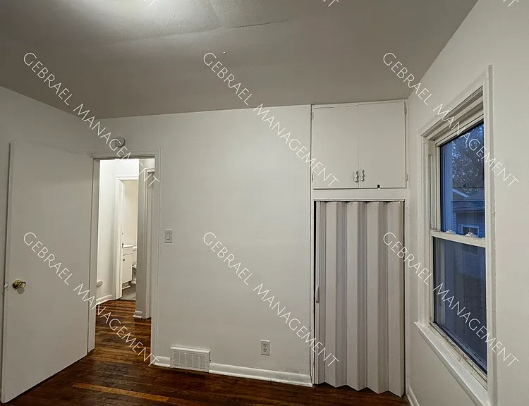 3713 Clairmont St — Photo 9