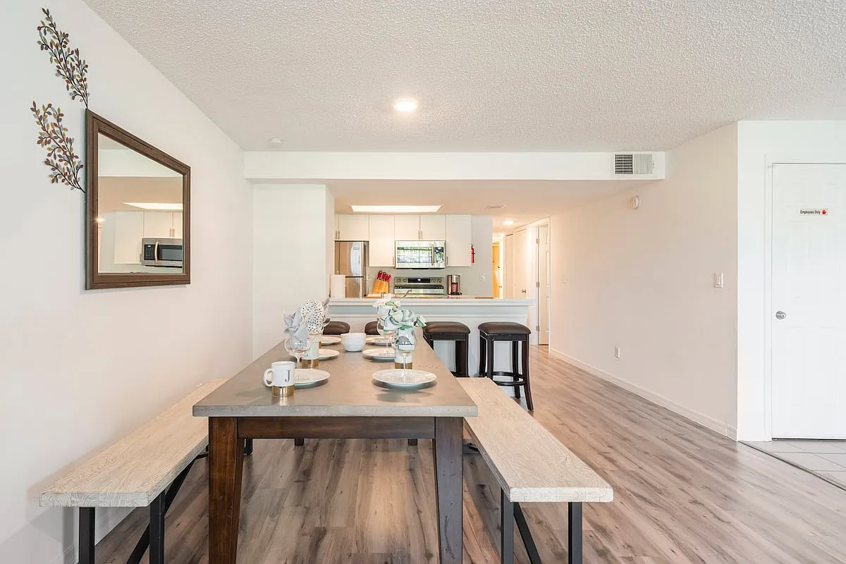 5003 Laguna Bay Cir — Photo 2