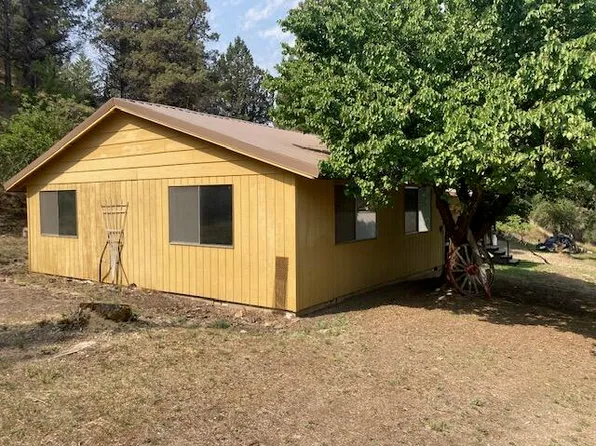 222 E Main St, Canyon City, OR 97820