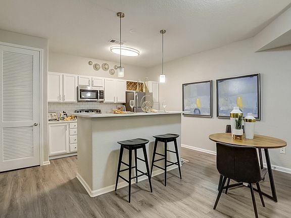 5th image of 5000 Mountain Springs Rd APT 1504
