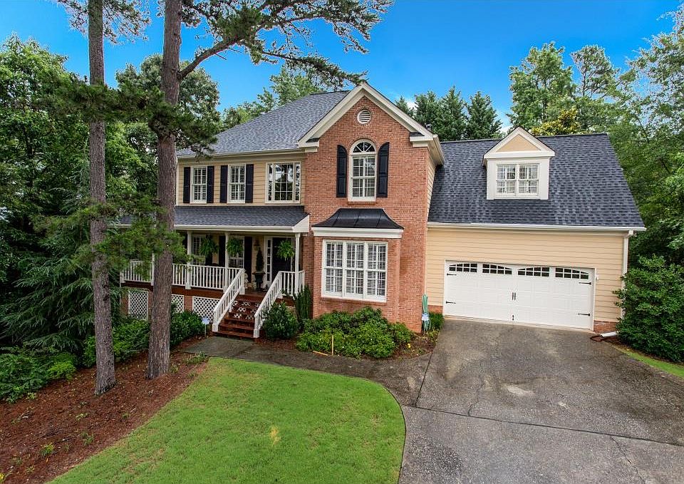 1st image of 1777 De Winton Pl