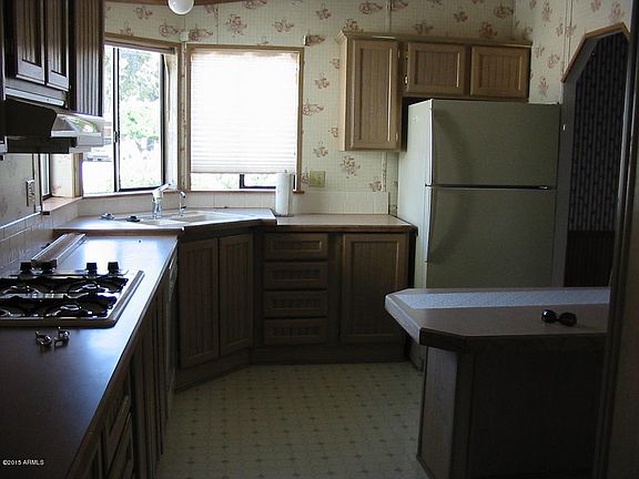 4th image of 8942 E Fairway Blvd