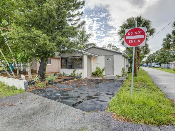 729 NW 19th Ave, Fort Lauderdale, FL 33311