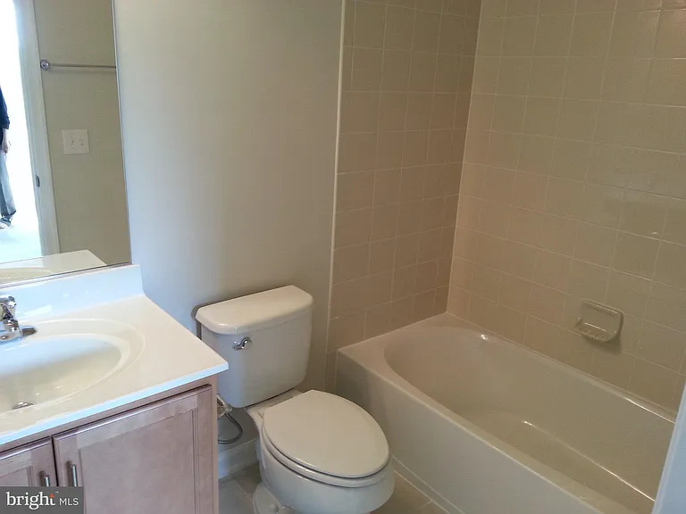 3100 Waterloo Ln — Photo 22