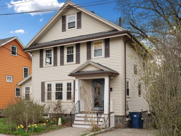 92 Westover St, West Roxbury, MA 02132