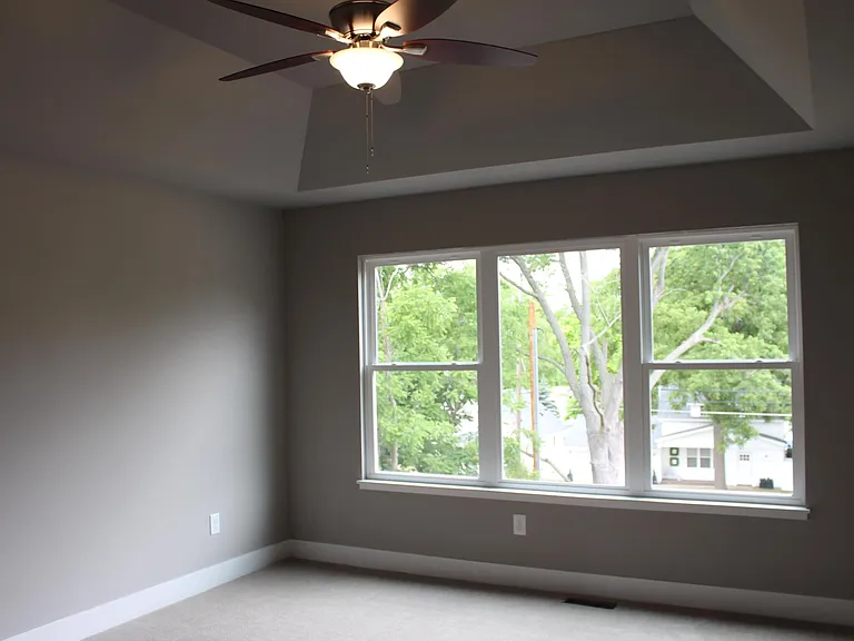 2039 Hamilton Rd — Photo 14