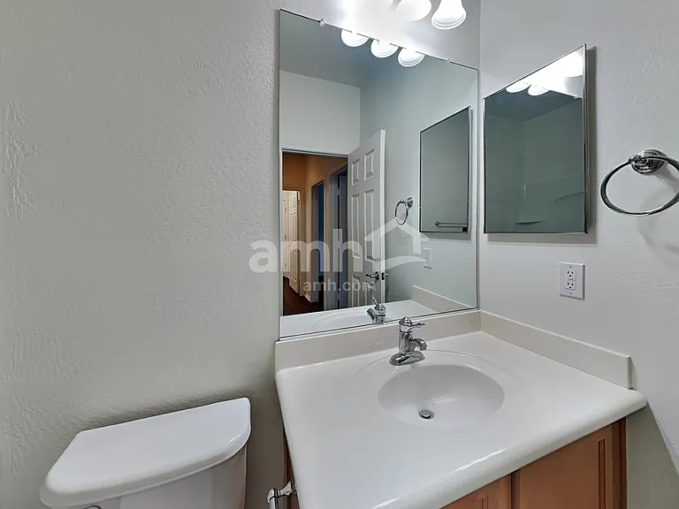 18203 W Townley Ave — Photo 15
