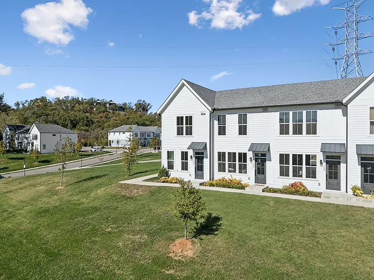 100 Stella Dr #100 — Photo 17