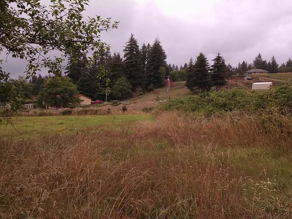2nd image of Camp Four Rd