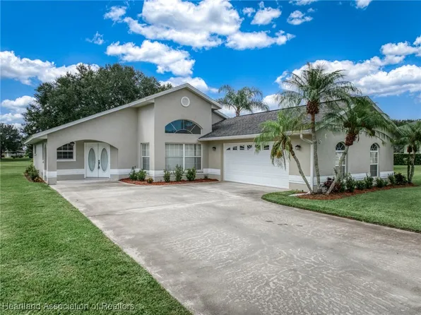 8 Meadowlake Cir N, Lake Placid, FL 33852