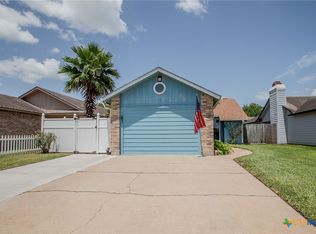 505 Cabana Dr, Victoria, TX 77901