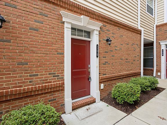 2nd image of 23235 Milltown Knoll Sq Unit 106