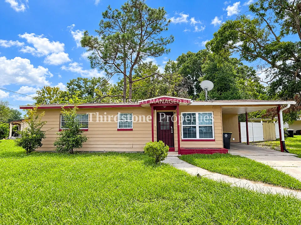 9292 Greenleaf Rd