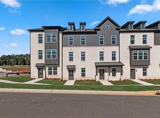 212 Daybreak Ln, Newnan, GA 30265